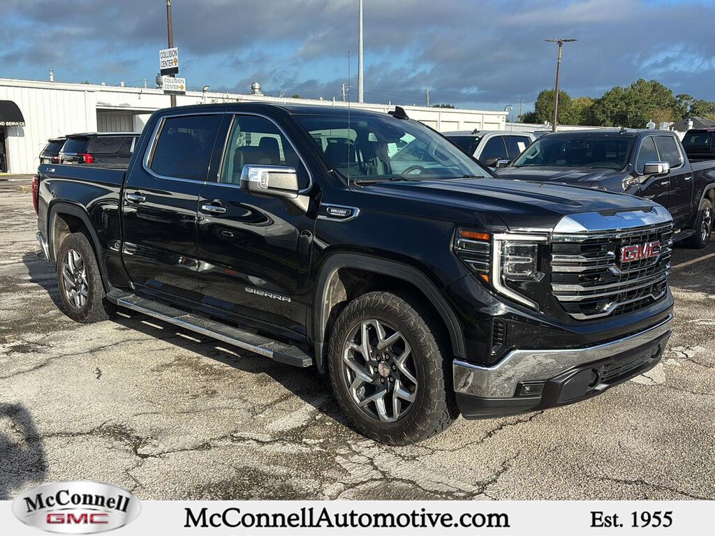 2023 GMC Sierra 1500 SLT — photo 1 of 13