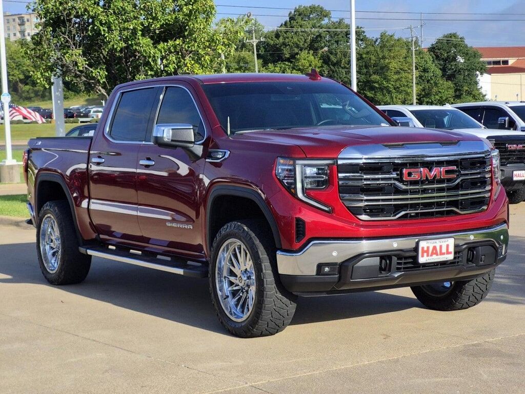 2024 GMC Sierra 1500 SLT — photo 1 of 41