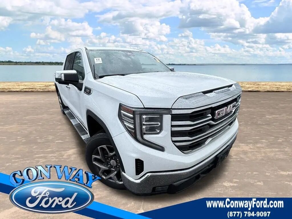 2023 GMC Sierra 1500 SLT — photo 1 of 13