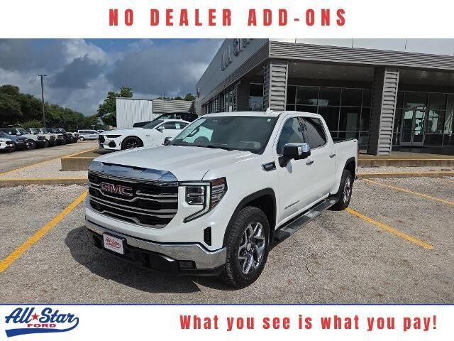2024 GMC Sierra 1500 SLT — photo 1 of 13
