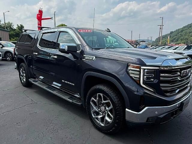 2024 GMC Sierra 1500 SLT — photo 1 of 26