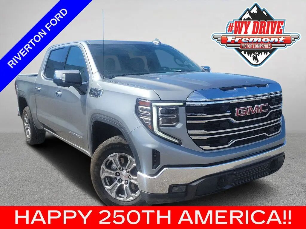2025 GMC Sierra 1500 SLT — photo 1 of 15
