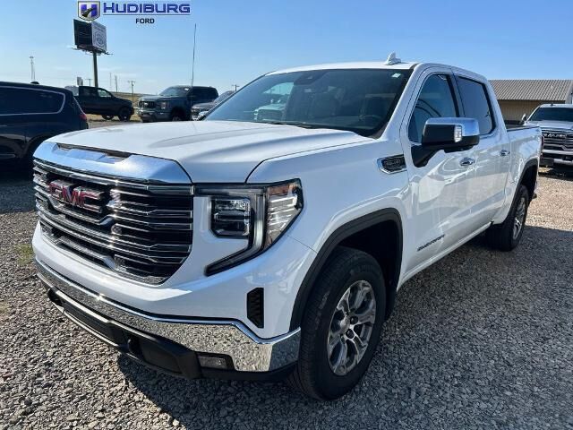 2025 GMC Sierra 1500 SLT — photo 1 of 6