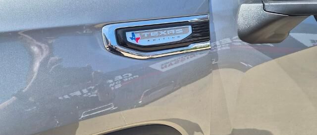 2023 GMC Sierra 1500 SLT — photo 1 of 13