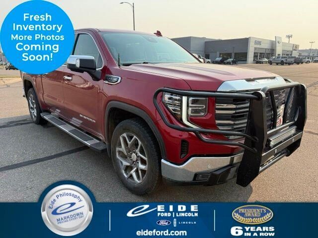 2024 GMC Sierra 1500 SLT — photo 1 of 36