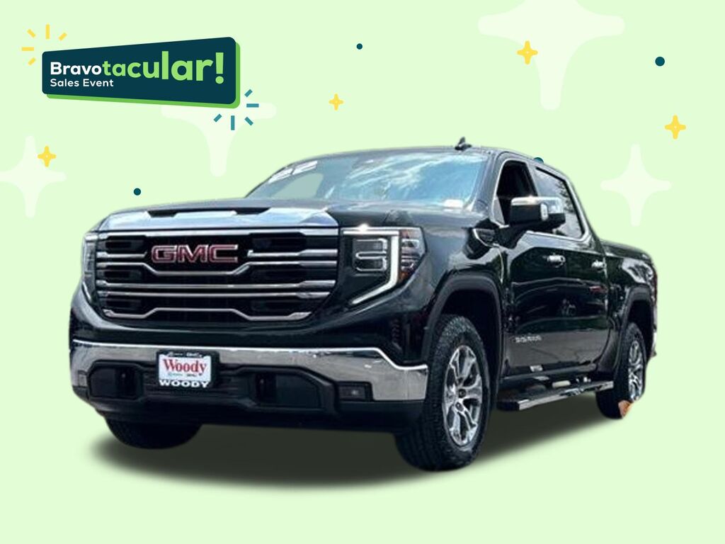 2022 GMC Sierra 1500 SLT — photo 1 of 7