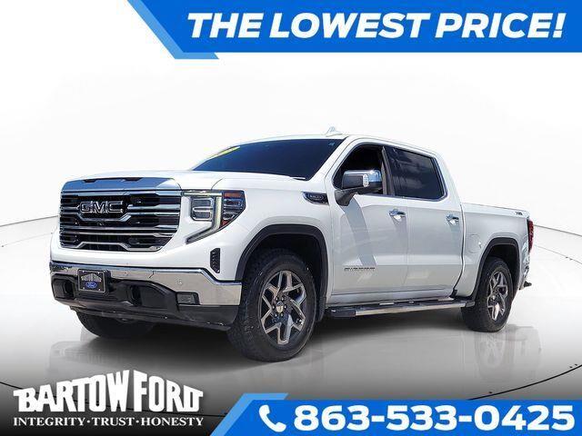 2023 GMC Sierra 1500 SLT — photo 1 of 13
