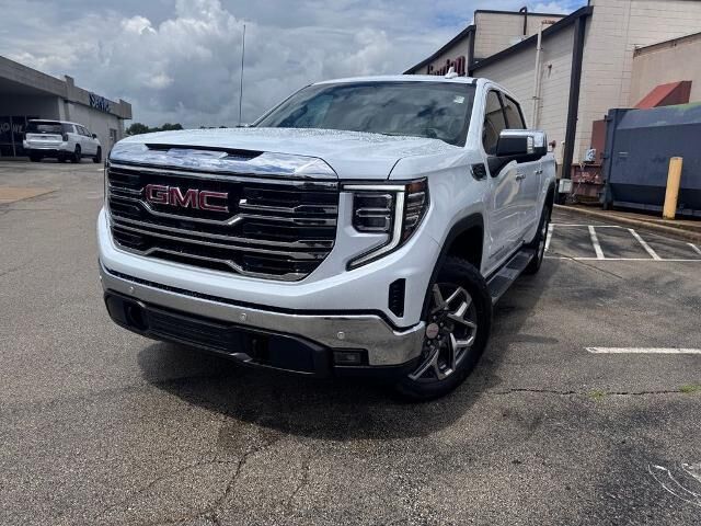 2026 GMC Sierra 1500 SLT — photo 1 of 13