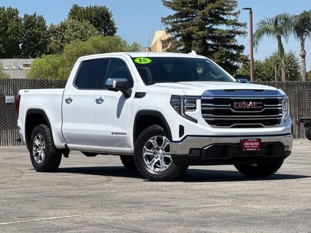 2025 GMC Sierra 1500 SLT — photo 1 of 13