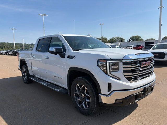 2026 GMC Sierra 1500 SLT — photo 1 of 13