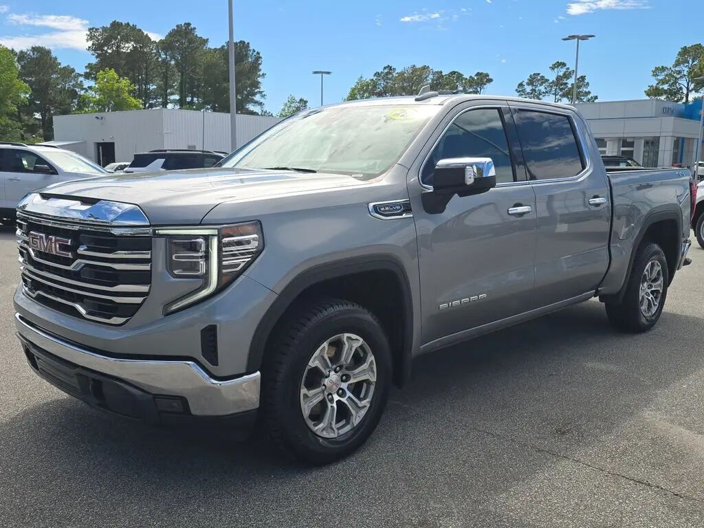 2025 GMC Sierra 1500 SLT — photo 1 of 26