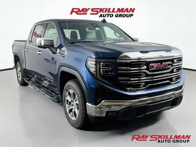 2022 GMC Sierra 1500 SLT — photo 1 of 13