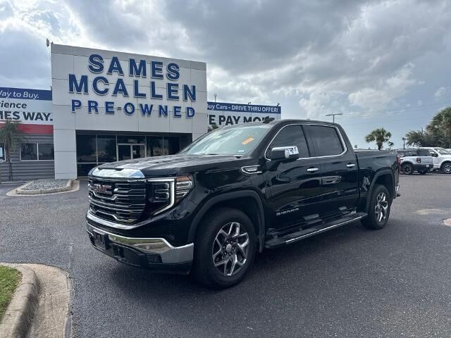 2024 GMC Sierra 1500 SLT — photo 1 of 13