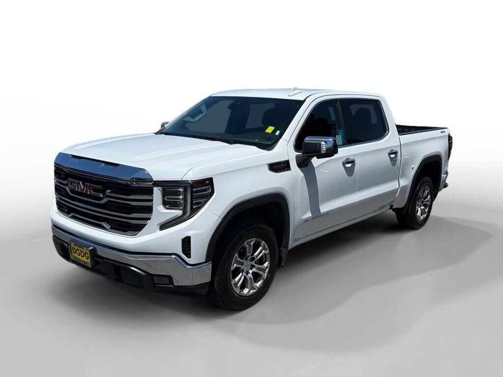 2024 GMC Sierra 1500 SLT — photo 1 of 1