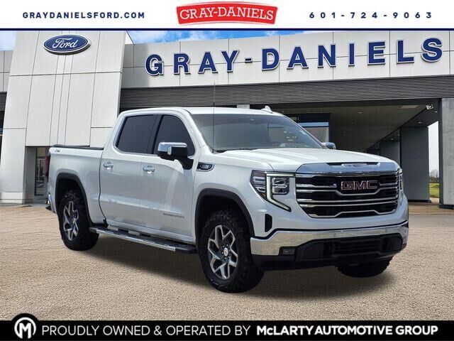 2022 GMC Sierra 1500 SLT