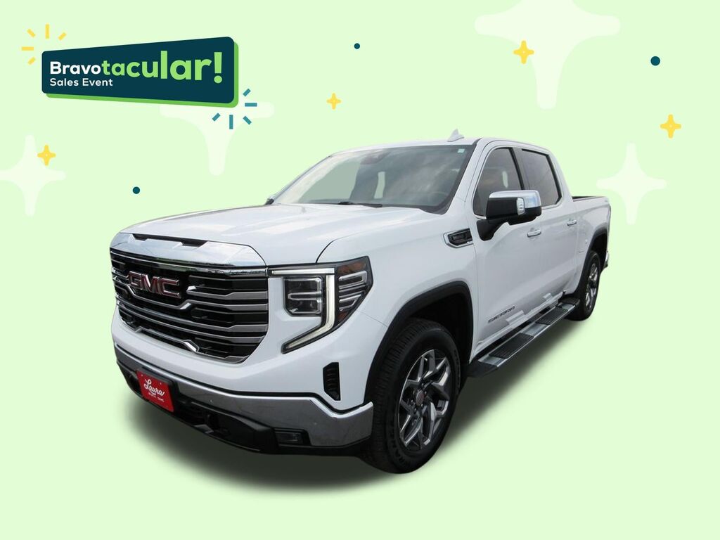 2022 GMC Sierra 1500 SLT — photo 1 of 7