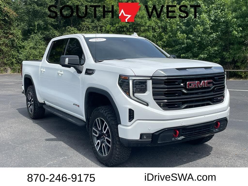 2024 GMC Sierra 1500 AT4 — photo 1 of 2