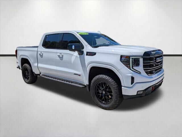 2025 GMC Sierra 1500 AT4 — photo 1 of 13