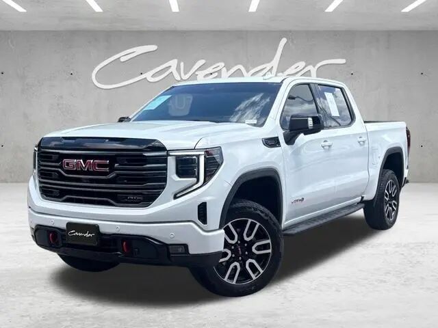 2025 GMC Sierra 1500 AT4