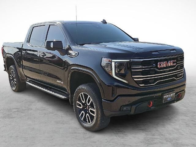 2025 GMC Sierra 1500 AT4 — photo 1 of 13