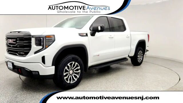 2023 GMC Sierra 1500 AT4