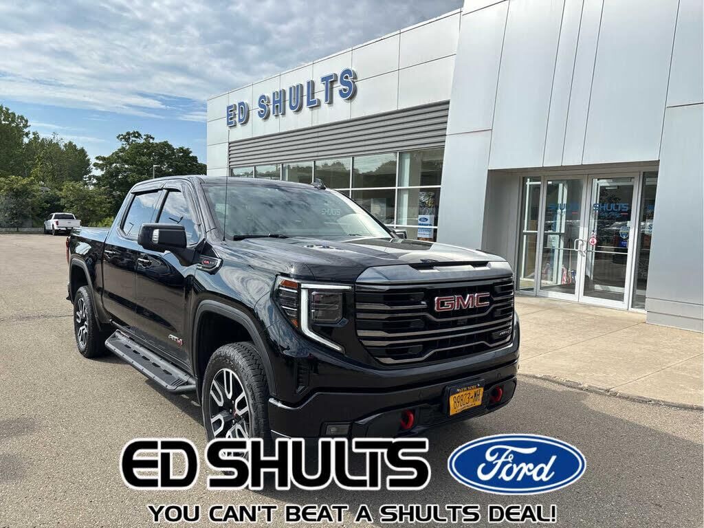2024 GMC Sierra 1500 AT4 — photo 1 of 14