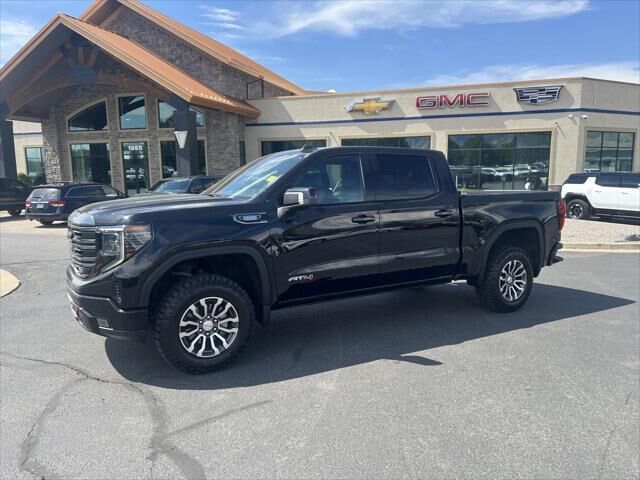 2022 GMC Sierra 1500 AT4 — photo 1 of 13