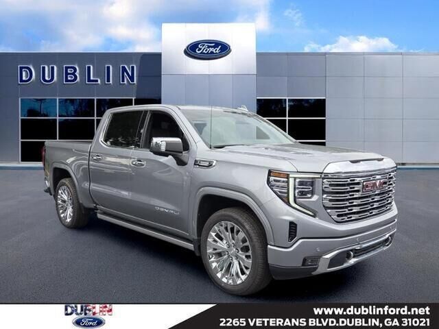 2023 GMC Sierra 1500 Denali — photo 1 of 11