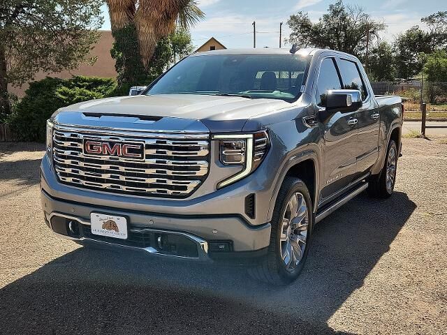 2024 GMC Sierra 1500 Denali — photo 1 of 13