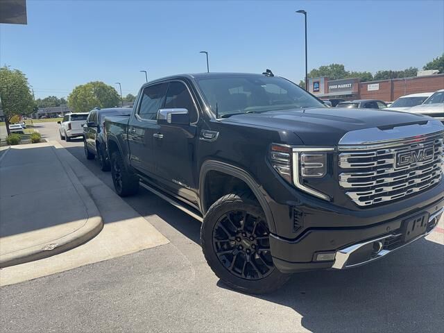 2023 GMC Sierra 1500 Denali — photo 1 of 13