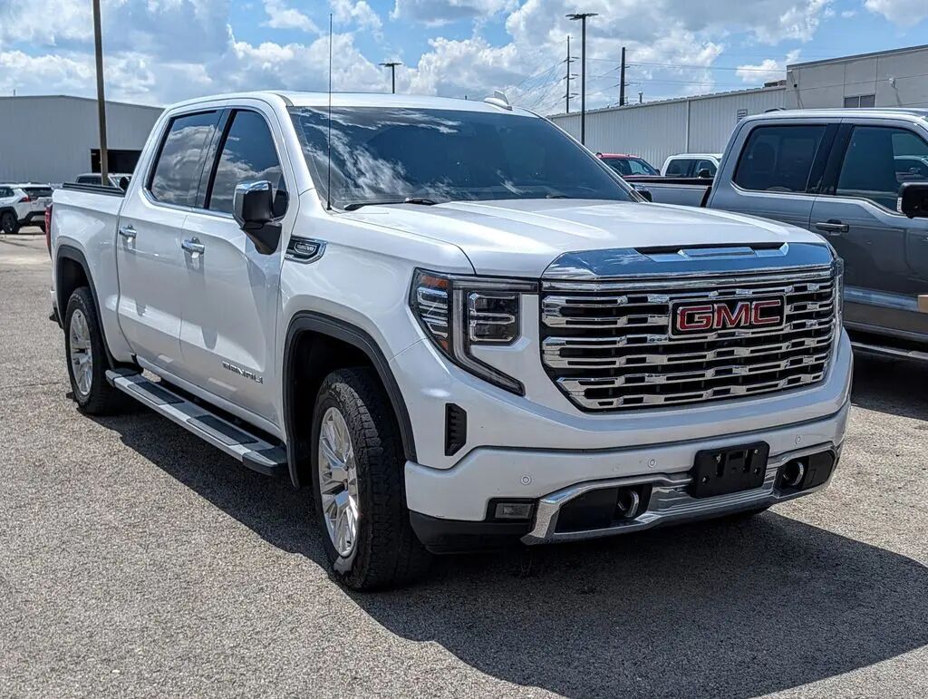 2023 GMC Sierra 1500 Denali — photo 1 of 32