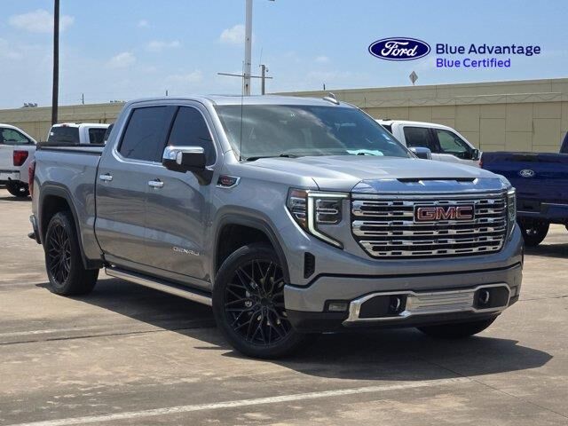 2024 GMC Sierra 1500 Denali — photo 1 of 13