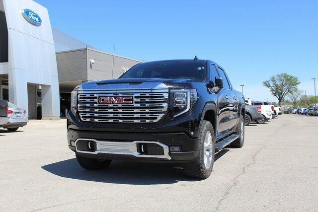 2024 GMC Sierra 1500 Denali — photo 1 of 13