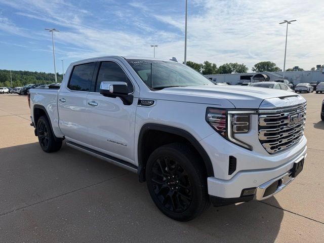2024 GMC Sierra 1500 Denali — photo 1 of 13