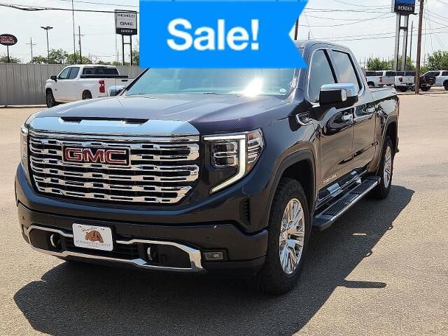2022 GMC Sierra 1500 Denali — photo 1 of 13