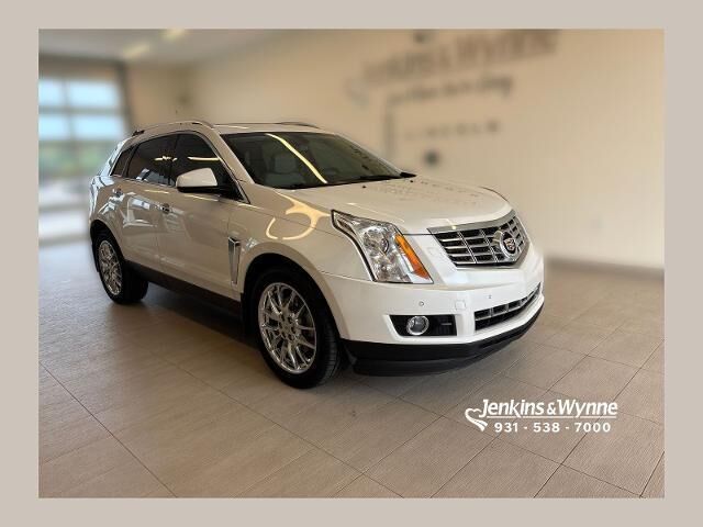 2013 Cadillac SRX Performance Collection — photo 1 of 26