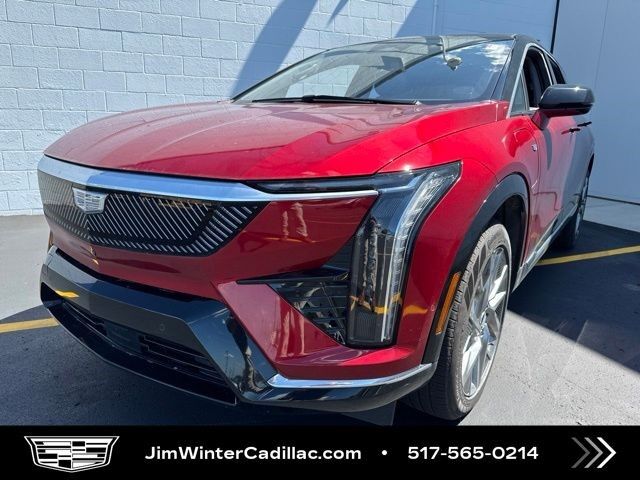 2025 Cadillac OPTIQ — photo 1 of 7