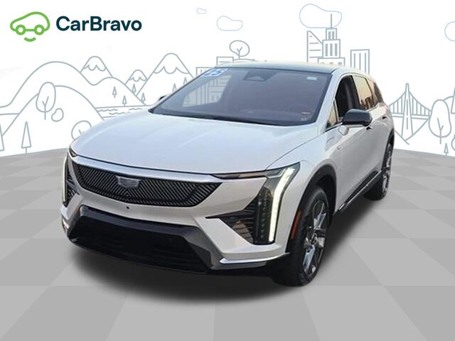 2025 Cadillac OPTIQ Luxury 2