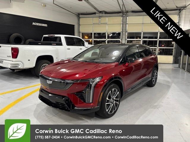 2025 Cadillac OPTIQ — photo 1 of 7