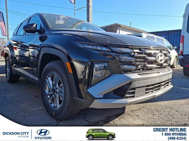 2025 Hyundai TUCSON SE — photo 1 of 6