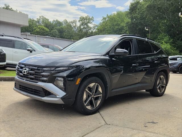 2025 Hyundai TUCSON SEL — photo 1 of 12
