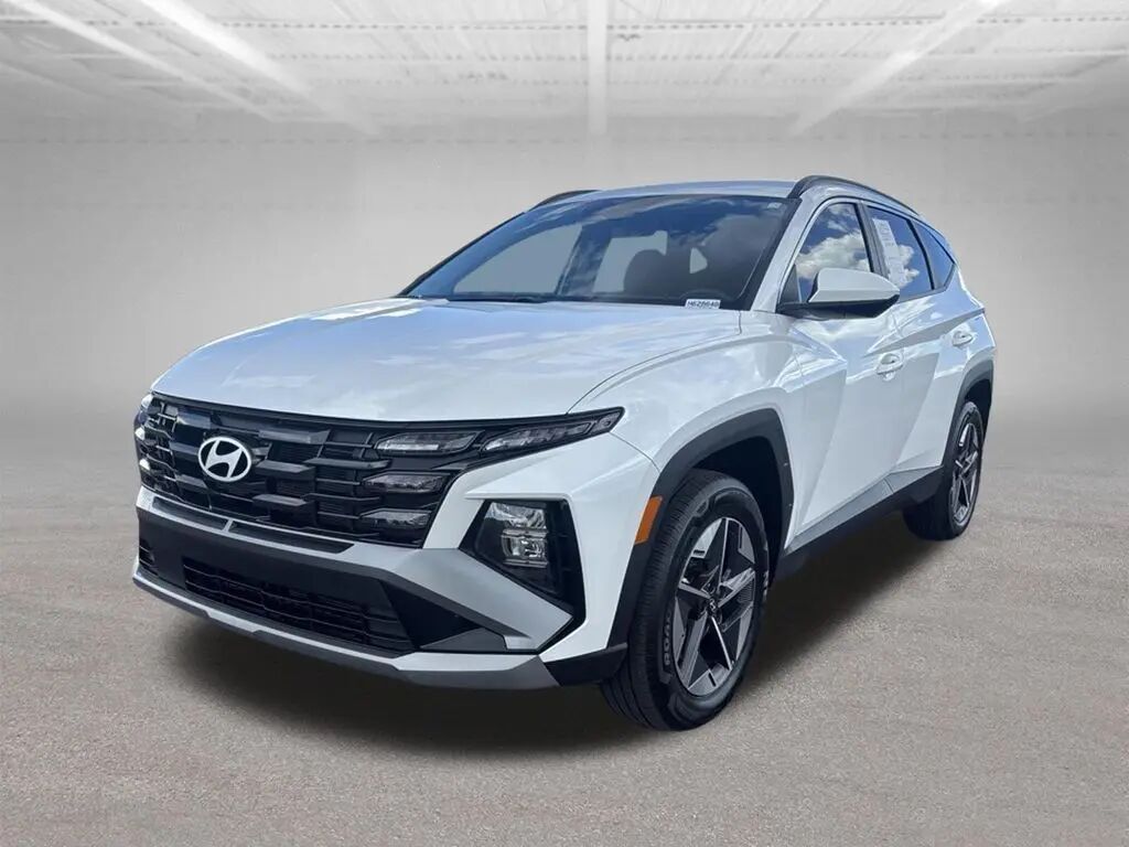 2025 Hyundai TUCSON SEL — photo 1 of 11