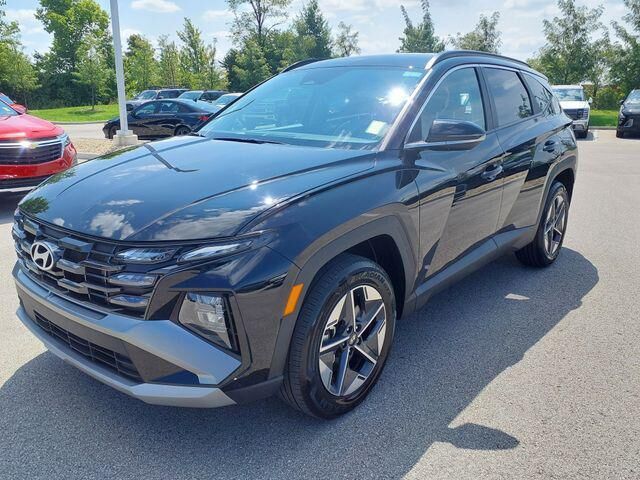 2025 Hyundai TUCSON SEL Convenience — photo 1 of 25