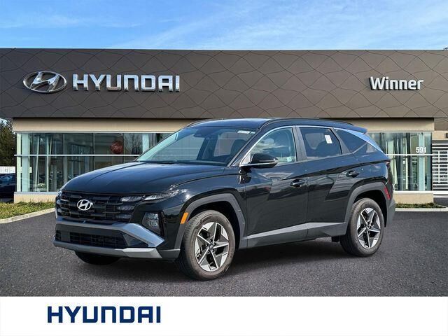 2025 Hyundai TUCSON SEL Convenience — photo 1 of 11