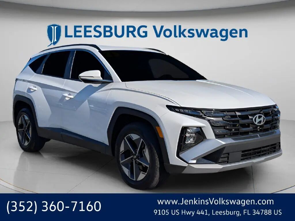 2025 Hyundai TUCSON SEL Convenience — photo 1 of 13