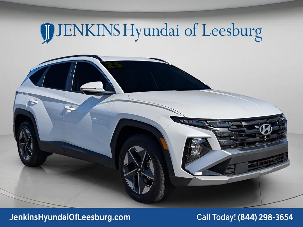 2025 Hyundai TUCSON SEL Convenience — photo 1 of 13