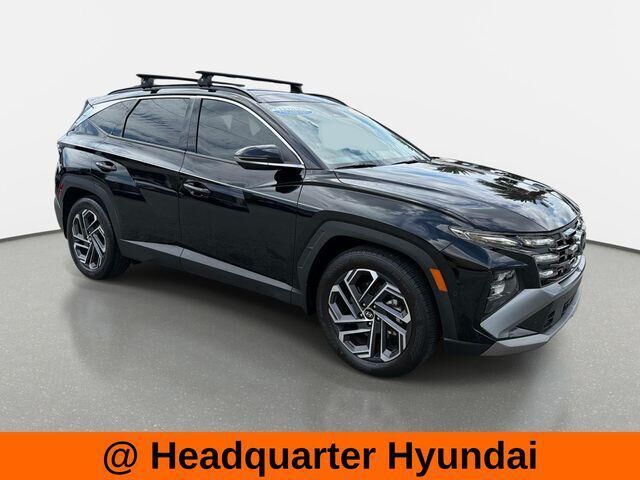 2025 Hyundai TUCSON Limited — photo 1 of 13
