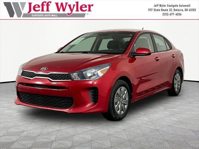 2020 Kia Rio S — photo 1 of 13