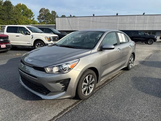 2023 Kia Rio S — photo 1 of 13