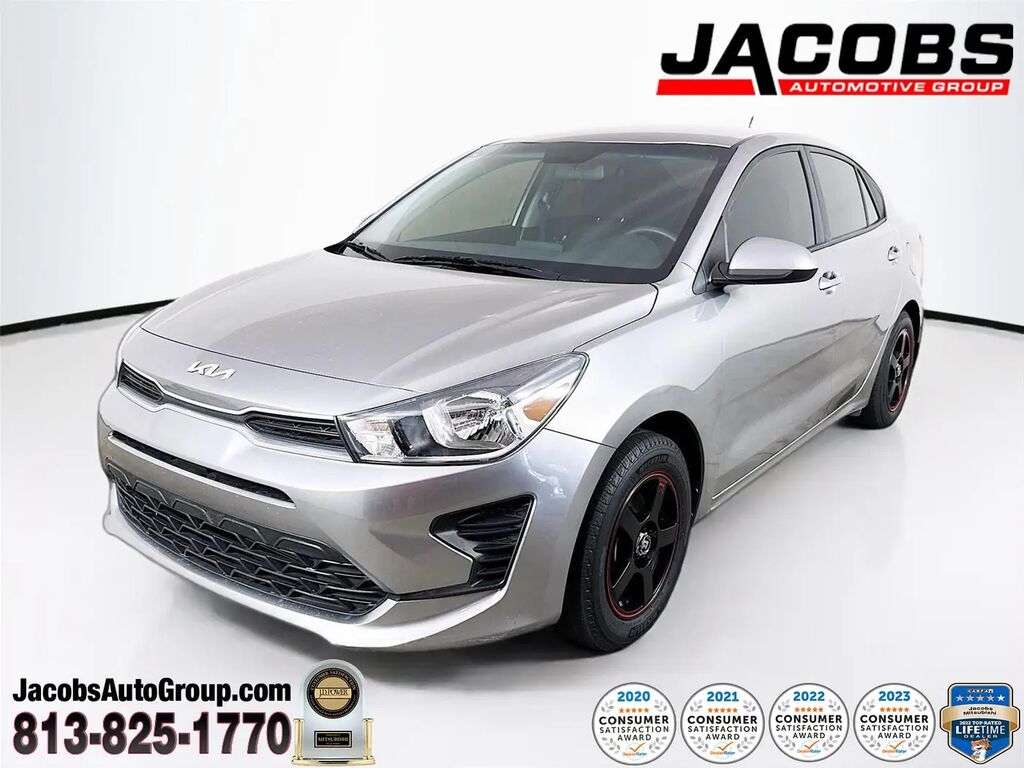 2023 Kia Rio S — photo 1 of 5
